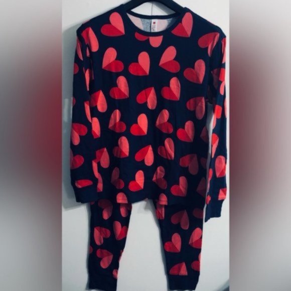 NWT Toddler Hearts Valentines Day Pajama Set- Long Sleeve & Pants - Picture 2 of 4